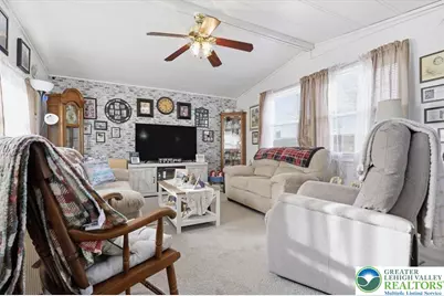 10 E Zimmer Drive, Lehigh Township, PA 18088 - Photo 6