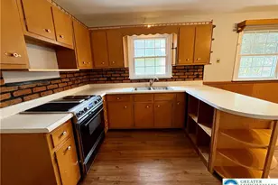 824 Kern St, Salisbury Township, PA 18015 - Photo 8