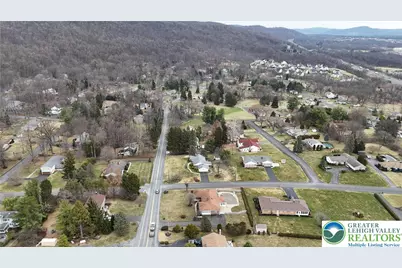 3922 Oakhurst Drive, Upper Saucon Township, PA 18034 - Photo 40