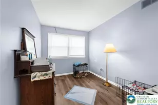 935 Marion St, Bethlehem City, PA 18018 - Photo 12