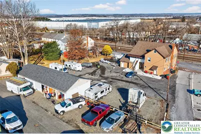 22 W Front Street, Alburtis Boro, PA 18011 - Photo 8