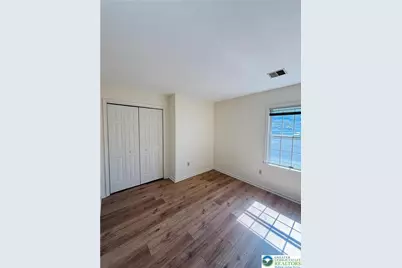 203 E Emmaus Avenue #2, Salisbury Township, PA 18103 - Photo 6