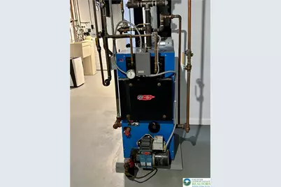 2240 W Woodlawn Street, South Whitehall Township, PA 18104 - Photo 32