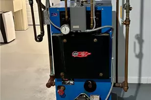 2240 W Woodlawn St, South Whitehall Township, PA 18104 - Photo 32