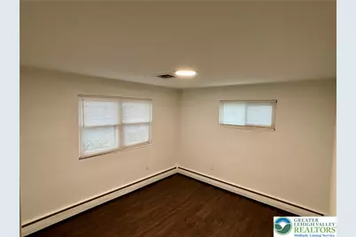 2240 W Woodlawn Street, South Whitehall Township, PA 18104 - Photo 16