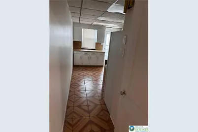 624 Lafayette Street N, Allentown City, PA 18104 - Photo 4