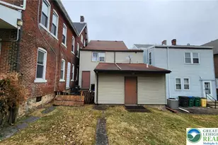 306 E Broad St, Bethlehem City, PA 18018 - Photo 2