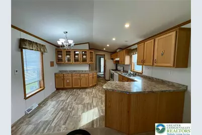 3267 2nd Avenue, North Whitehall Township, PA 18069 - Photo 6