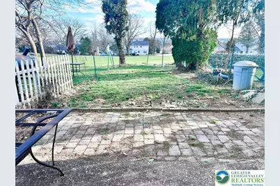 5714 Greens Drive, Lower Macungie Township, PA 18106 - Photo 20