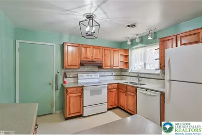 850 Lincoln Street, Freemansburg, PA 18017 - Photo 20