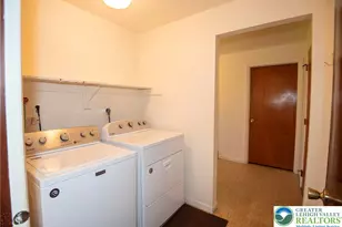 1051 N 10th St, Whitehall Township, PA 18052 - Photo 26