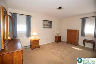 1051 N 10th St, Whitehall Township, PA 18052 - Photo 16