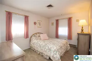 1051 N 10th St, Whitehall Township, PA 18052 - Photo 18