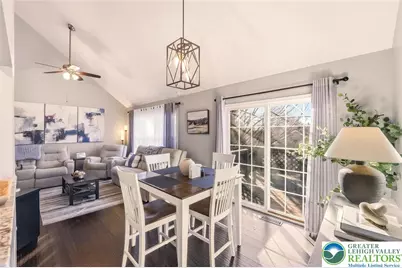 3220 Carbon Street, Whitehall Township, PA 18052 - Photo 10