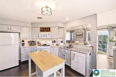 3220 Carbon Street, Whitehall Township, PA 18052 - Photo 8