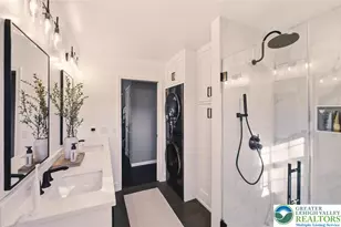 3220 Carbon St, Whitehall Township, PA 18052 - Photo 14