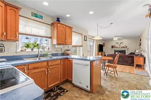 1712 9th St, Bethlehem Township, PA 18020 - Photo 10