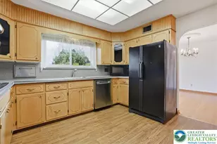 5271 Camp Meeting Rd, Upper Saucon Township, PA 18034 - Photo 12