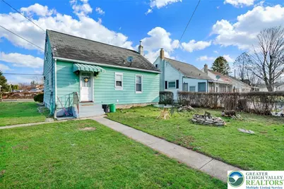 134 W Monthomery Street, Allentown City, PA 18103 - Photo 2