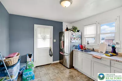 134 W Monthomery Street, Allentown City, PA 18103 - Photo 4