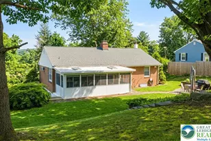 5556 Park Valley Rd, North Whitehall Township, PA 18078 - Photo 6