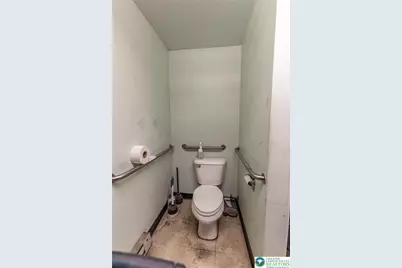 2227 N 3rd Avenue, Whitehall Township, PA 18052 - Photo 22