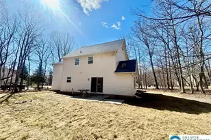 1126 Shogun Dr, Chestnuthill Twp, PA 18330 - Photo 4