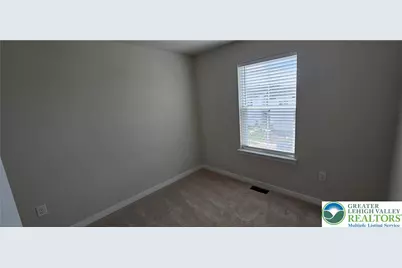 7509 Clayton Avenue, Upper Saucon Township, PA 18036 - Photo 22