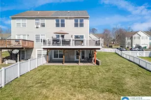 671 Daisy Ln, Pennsburg Boro, PA 18073 - Photo 4