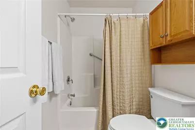 671 Daisy Lane, Pennsburg Boro, PA 18073 - Photo 32