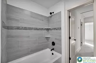 2322 Lehigh Ave N, Whitehall Township, PA 18052 - Photo 28