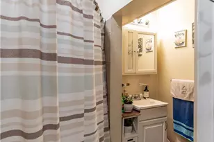 920 S 8th St, Allentown City, PA 18103 - Photo 16