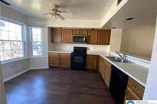 104 Freedom Ct, Bethlehem Township, PA 18020 - Photo 4