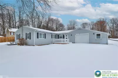 7718 Sweetwood Drive, Lower Macungie Township, PA 18062 - Photo 2