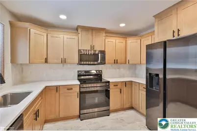 7718 Sweetwood Drive, Lower Macungie Township, PA 18062 - Photo 18