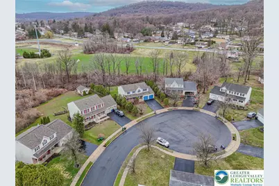 40 Elk Court, Exeter Township, PA 19606 - Photo 4