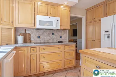 2350 Lehigh Parkway, Allentown City, PA 18103 - Photo 18