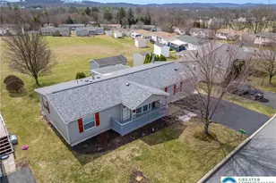 4165 Bunker Hill Ln W, Lehigh Township, PA 18088 - Photo 2