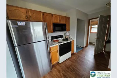 5817 Werleys Corner Road #B, Heidelberg Township, PA 18066 - Photo 8