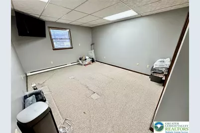 1121 Pohopoco Drive, Franklin Twp, PA 18235 - Photo 6