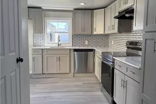 426 E 12th St, Northampton Boro, PA 18067 - Photo 4