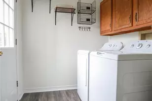 4994 Meadow Ln, Lower Macungie Township, PA 18062 - Photo 22