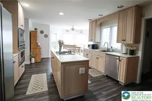 4994 Meadow Ln, Lower Macungie Township, PA 18062 - Photo 8