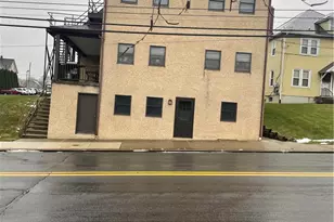 343 Mauch Chunk St, Nazareth Boro, PA 18064 - Photo 10