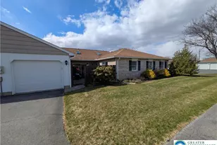 5694 Burning Tree Ln, Macungie Boro, PA 18062 - Photo 2