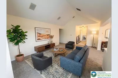 168 Lindfield Circle, Macungie Boro, PA 18062 - Photo 2