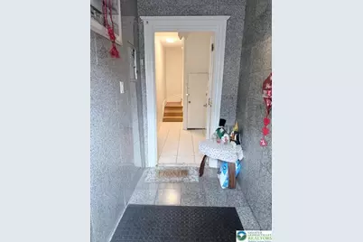 944 W Walnut, Allentown City, PA 18102 - Photo 2
