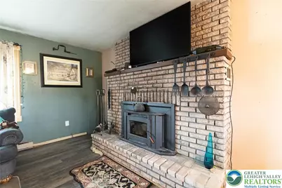 4286 Adams Avenue, Lower Saucon Township, PA 18015 - Photo 4