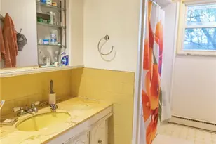 4286 Adams Ave, Lower Saucon Township, PA 18015 - Photo 12