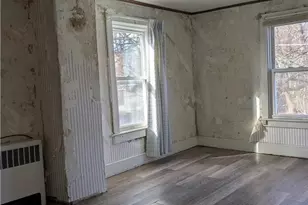 307 Oak St, Roseto Boro, PA 18013 - Photo 10